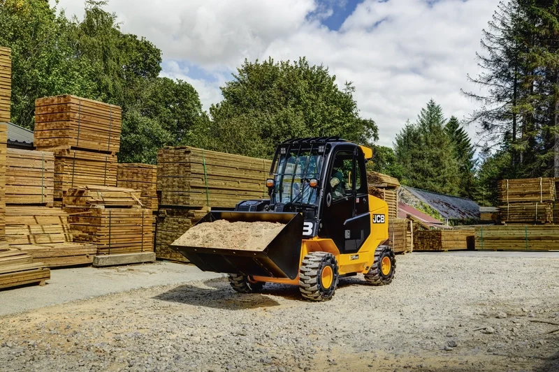 tlt 35 26d 4x4 wastemaster sawmills application imagery